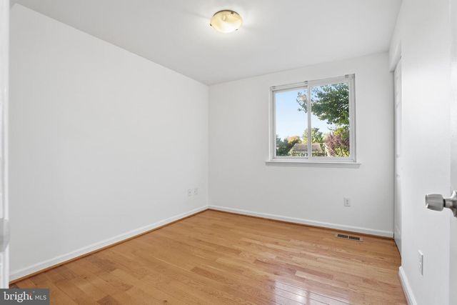 1816 ROCKY GLEN DR, Frederick, MD 21702