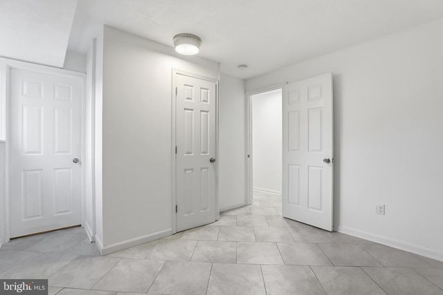 1816 ROCKY GLEN DR, Frederick, MD 21702