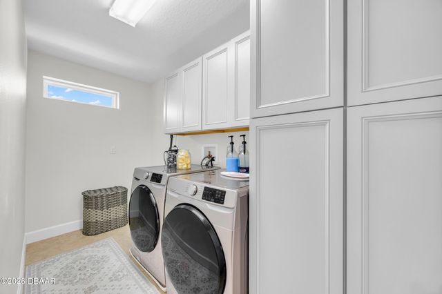 6835 Stoneheath Lane, Port Orange, FL 32128