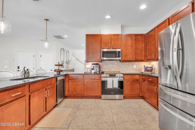 6835 Stoneheath Lane, Port Orange, FL 32128