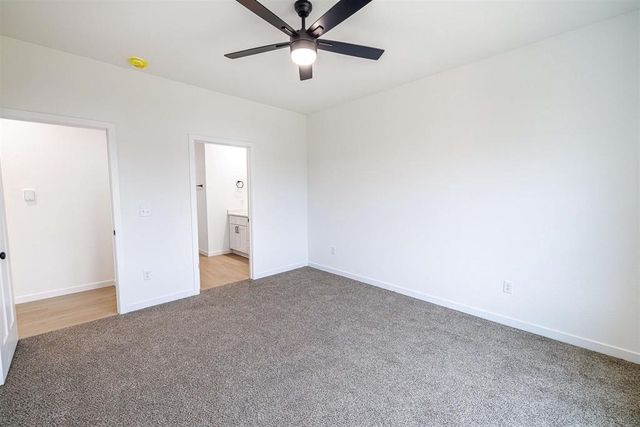 3821 N Woodbury Lane, Janesville, WI 53545