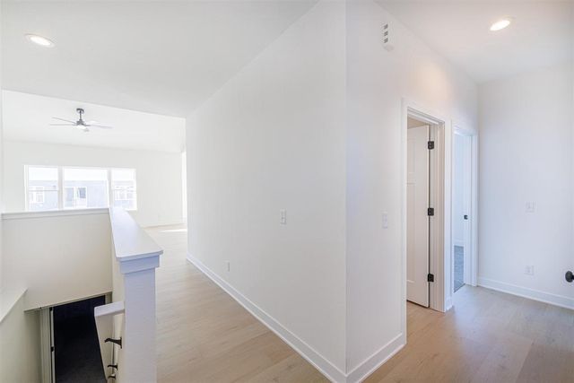 3821 N Woodbury Lane, Janesville, WI 53545