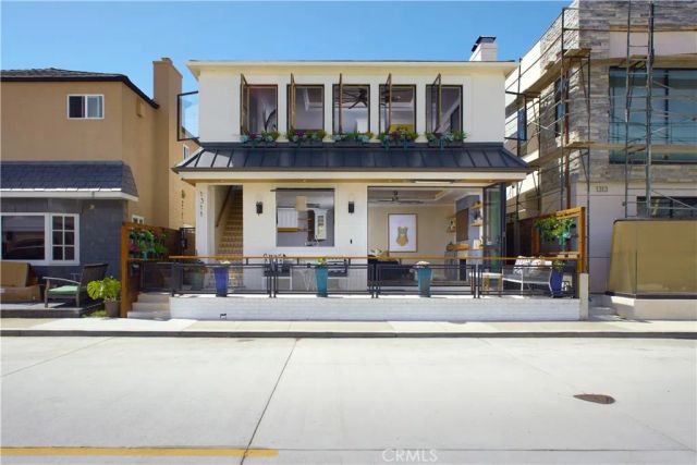 1311 W Bay Avenue, Newport Beach, CA 92661