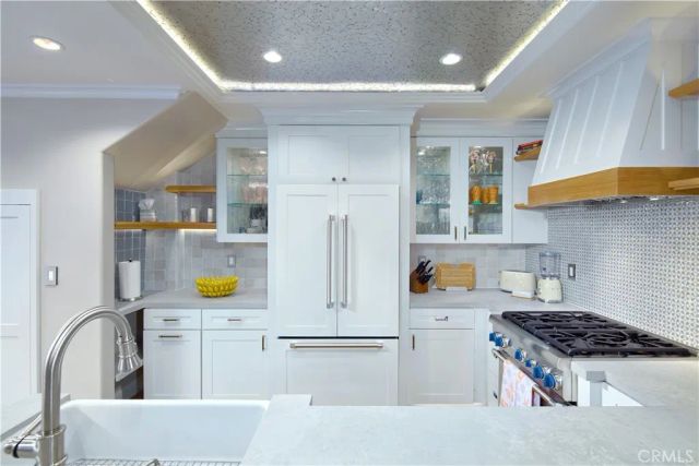 1311 W Bay Avenue, Newport Beach, CA 92661