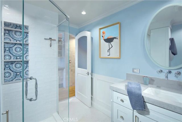 1311 W Bay Avenue, Newport Beach, CA 92661