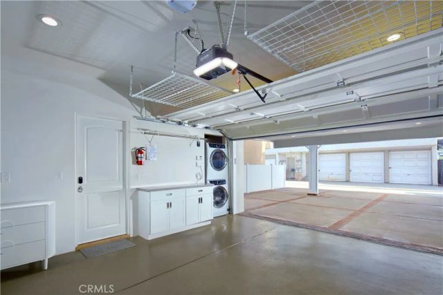1311 W Bay Avenue, Newport Beach, CA 92661