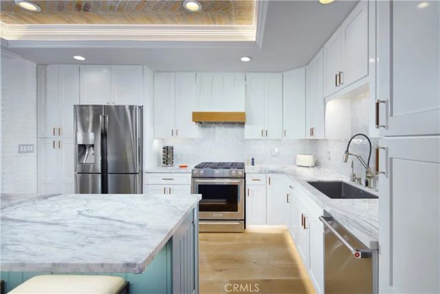 1311 W Bay Avenue, Newport Beach, CA 92661