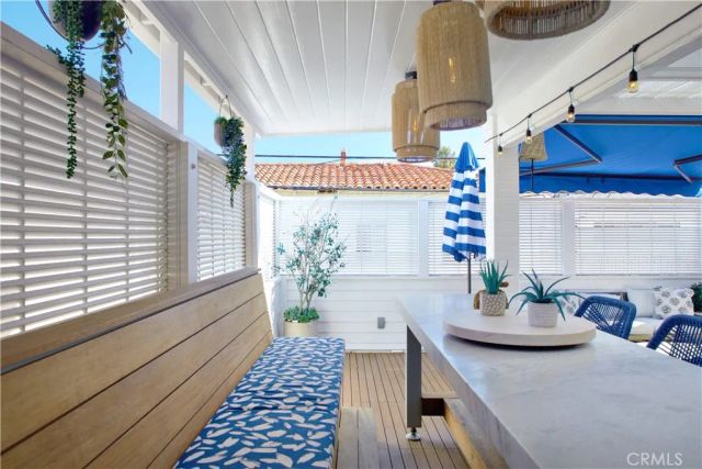 1311 W Bay Avenue, Newport Beach, CA 92661