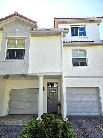 2024 Alta Meadows Lane 808, Delray Beach, FL 33444