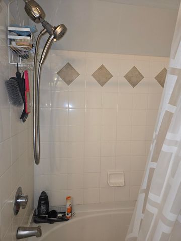 2024 Alta Meadows Lane 808, Delray Beach, FL 33444