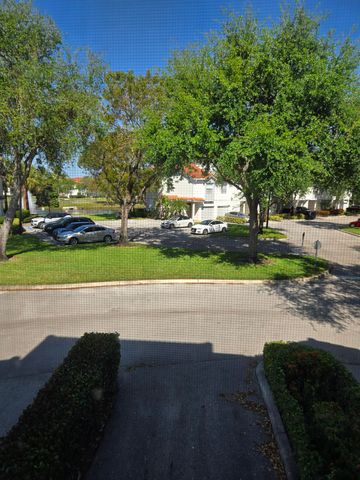 2024 Alta Meadows Lane 808, Delray Beach, FL 33444