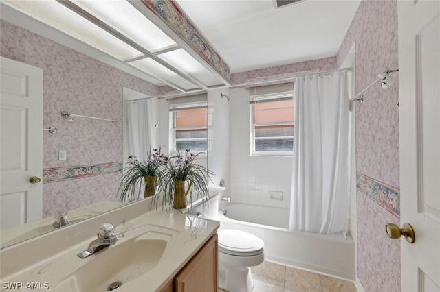 217 Marseille DR, Naples, FL 34112