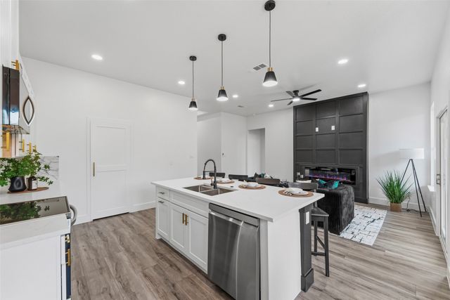 2504 Vaughn Boulevard, Fort Worth, TX 76105