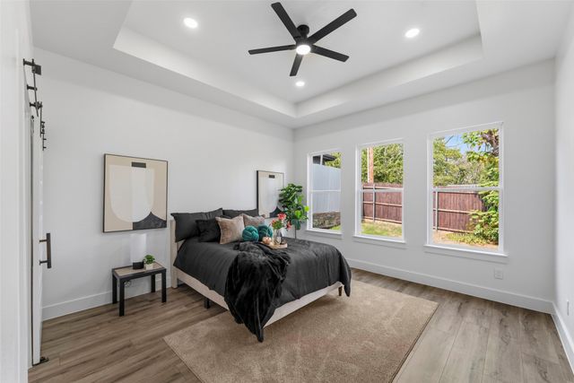 2504 Vaughn Boulevard, Fort Worth, TX 76105
