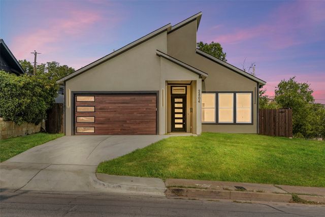 2504 Vaughn Boulevard, Fort Worth, TX 76105