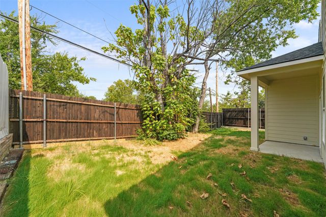 2504 Vaughn Boulevard, Fort Worth, TX 76105