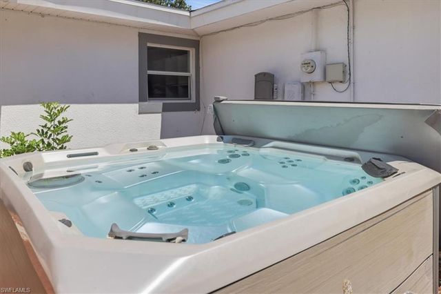 218 Poe AVE, North Fort Myers, FL 33917