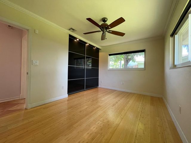 1754 NE 47th Street, Oakland Park, FL 33334