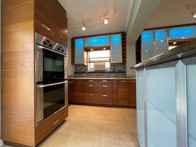 1754 NE 47th Street, Oakland Park, FL 33334