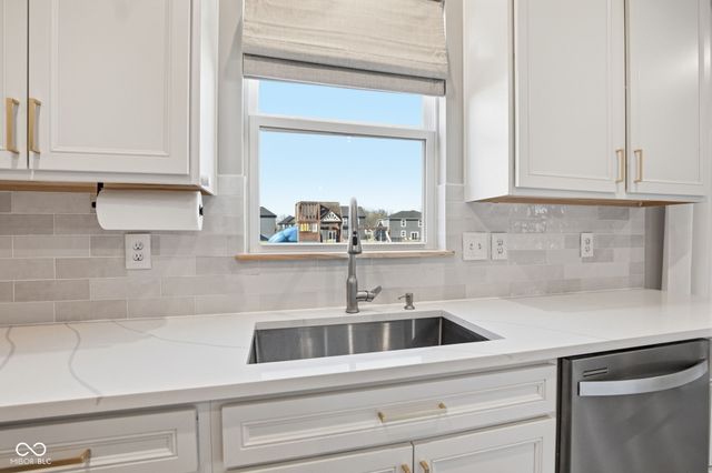 700 Allandale Avenue, Westfield, IN 46074