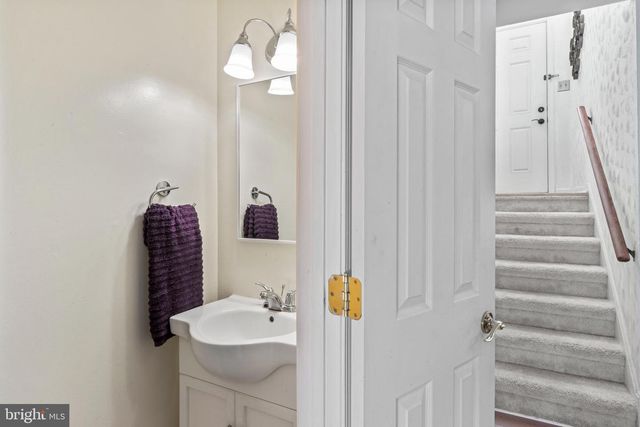 14942 ASHDALE CIR, Woodbridge, VA 22193