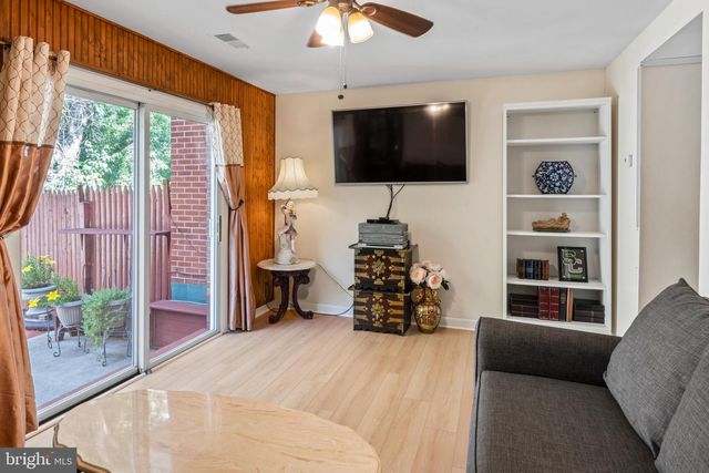 14942 ASHDALE CIR, Woodbridge, VA 22193