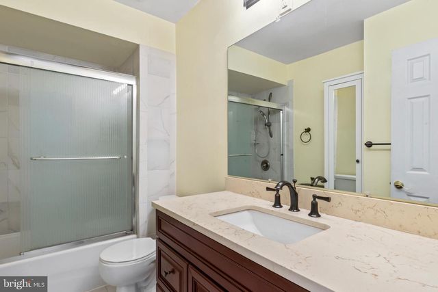 14942 ASHDALE CIR, Woodbridge, VA 22193