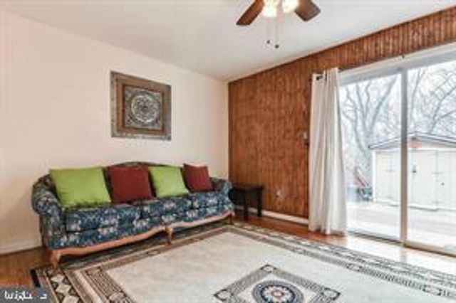 14942 ASHDALE CIR, Woodbridge, VA 22193
