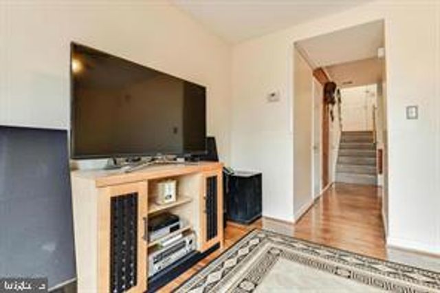 14942 ASHDALE CIR, Woodbridge, VA 22193