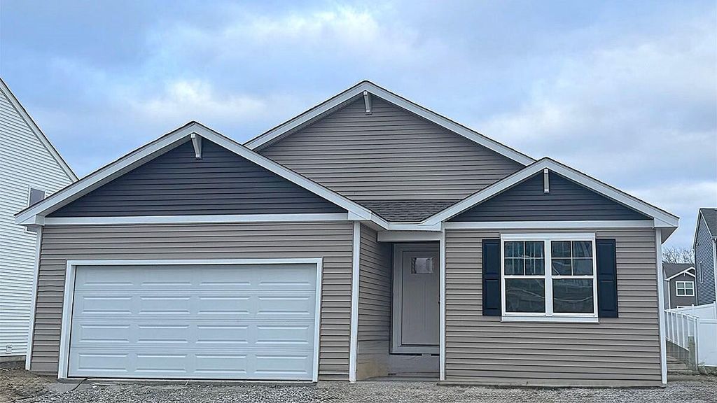 435 Fry Street, Hebron, IN 46341