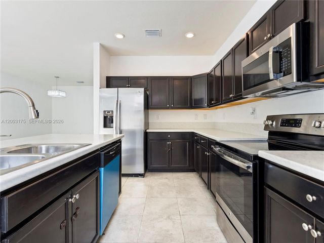 11410 SW 252nd Ter, Homestead, FL 33032