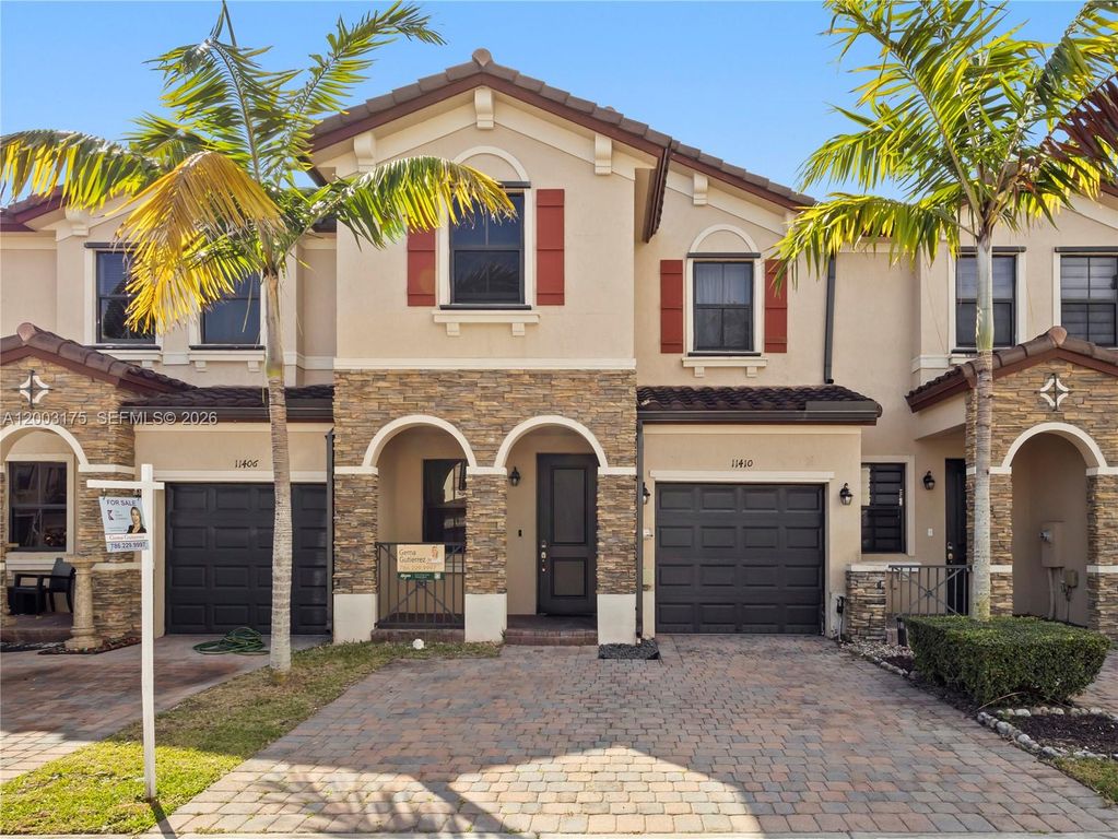 11410 SW 252nd Ter, Homestead, FL 33032