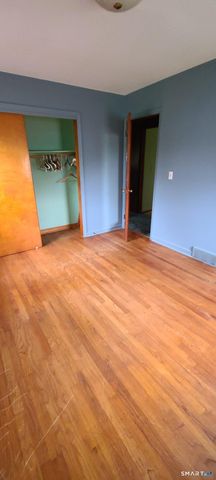 265 South Street, Plymouth, CT 06782