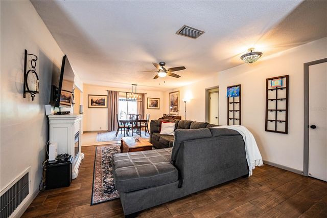 221 WHITMAN ROAD, Winter Haven, FL 33884