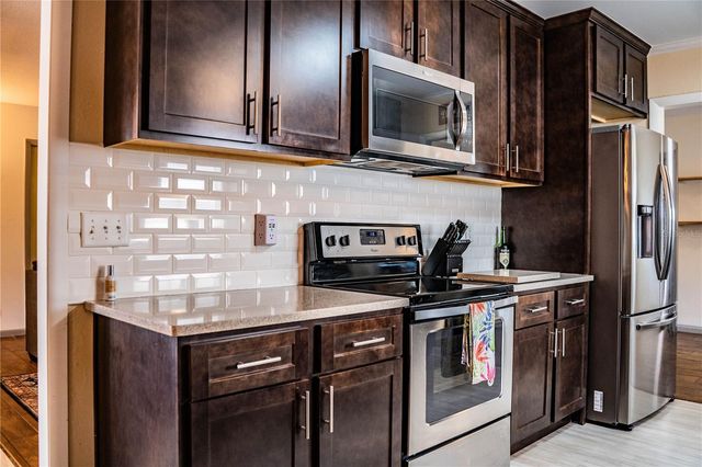 221 WHITMAN ROAD, Winter Haven, FL 33884