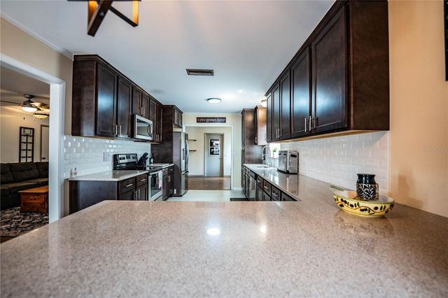 221 WHITMAN ROAD, Winter Haven, FL 33884