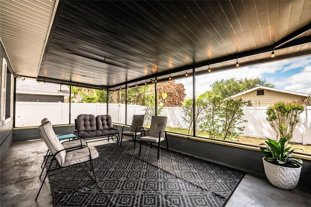 221 WHITMAN ROAD, Winter Haven, FL 33884