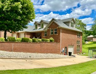 361 Kolsons Landing Drive, Somerset, KY 42503