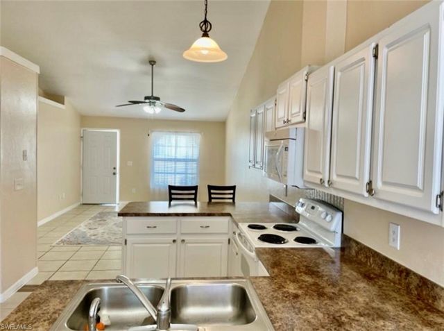 1804 SW 21st LN C, Cape Coral, FL 33991