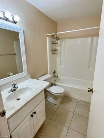 1804 SW 21st LN C, Cape Coral, FL 33991