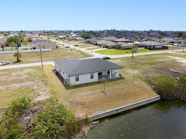 2102 NW 6TH PLACE, Cape Coral, FL 33993