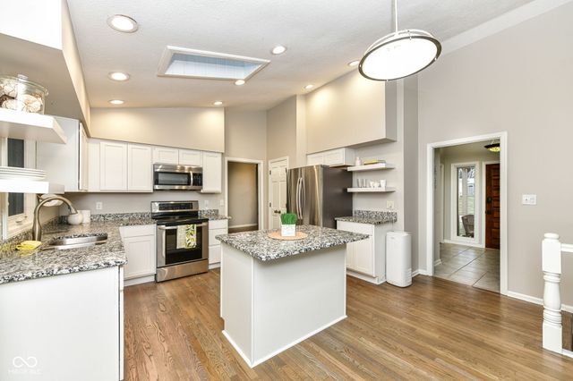 13035 Wembly Road, Carmel, IN 46033