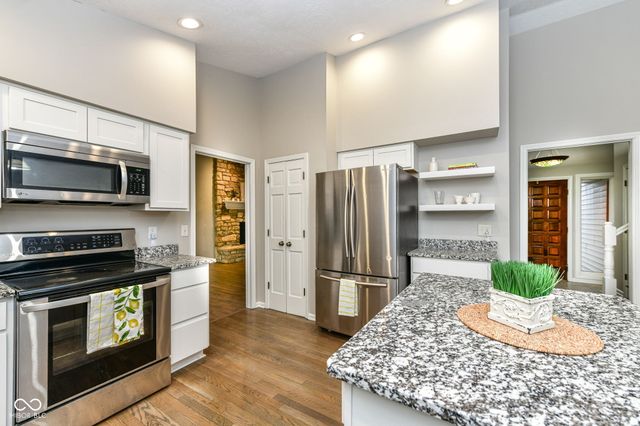 13035 Wembly Road, Carmel, IN 46033