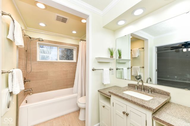 13035 Wembly Road, Carmel, IN 46033