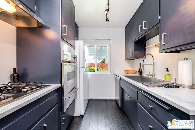 241 S Avenue 57 123, Los Angeles, CA 90042