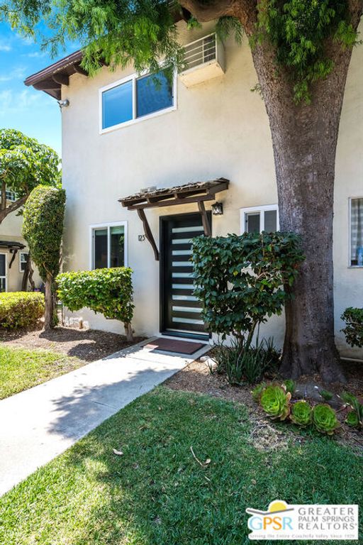 241 S Avenue 57 123, Los Angeles, CA 90042