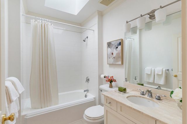 25-27 Gray Street 27, Cambridge, MA 02138