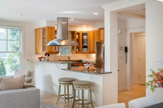 25-27 Gray Street 27, Cambridge, MA 02138