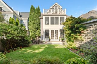 25-27 Gray Street 27, Cambridge, MA 02138