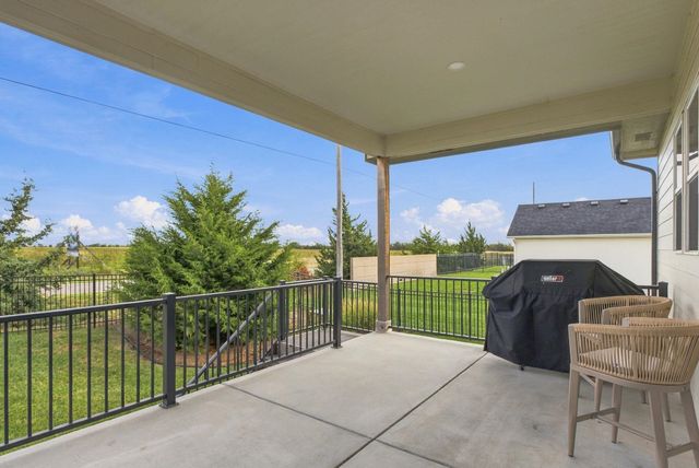 11614 E Winston St, Wichita, KS 67226